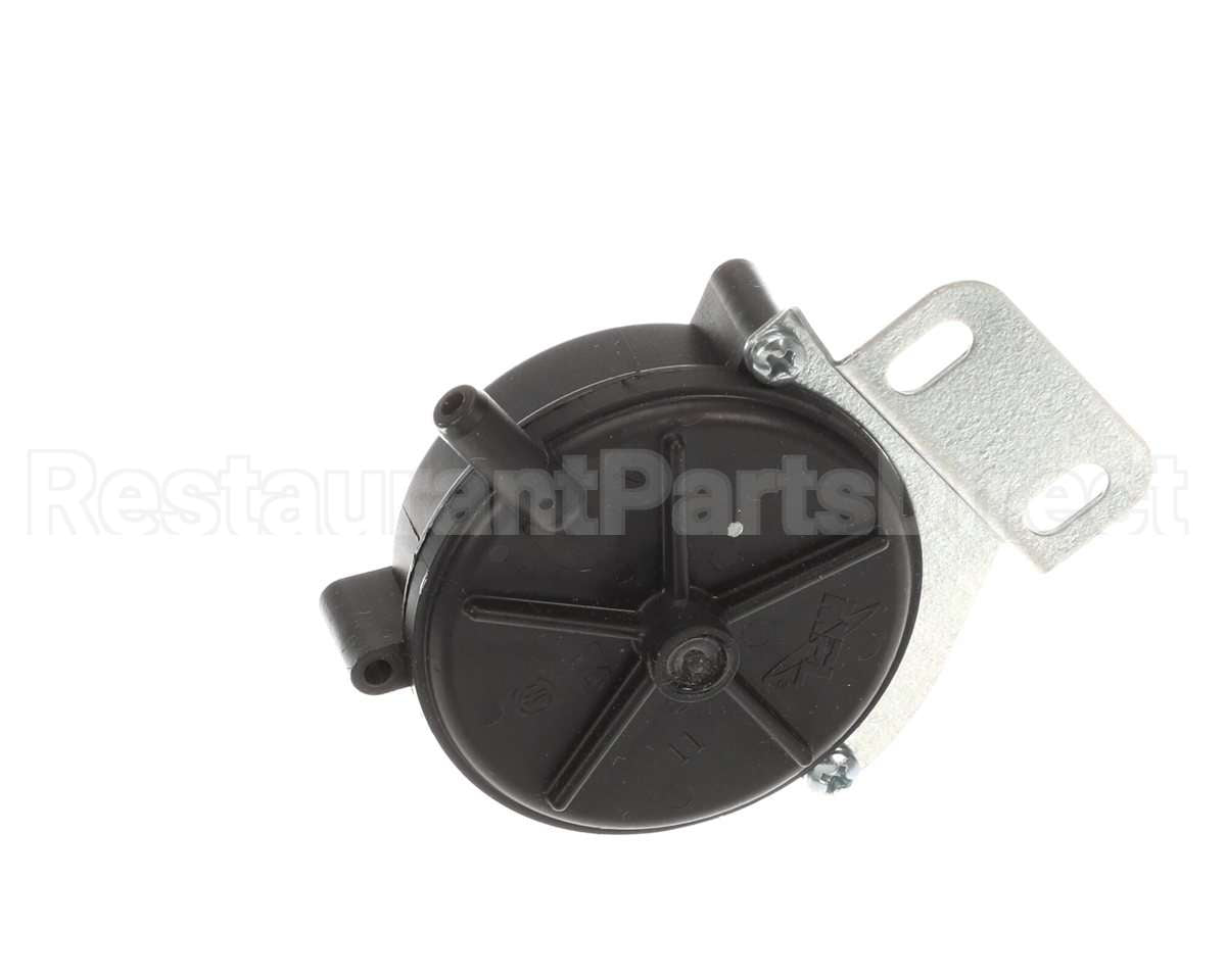 24W98 Lennox -.31"Wc Spst Pressure Switch