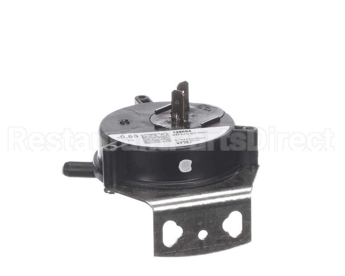 S1-02435311000 York Air Pressure Switch-0.65 On Fall,