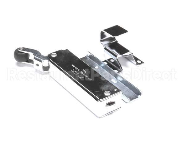 01-100V18-00152 Baxter Door,Closer W/Flush Strike