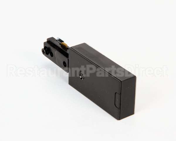 02.19.170.01 Hatco Track Starter 1/2" C0Nduit Blk