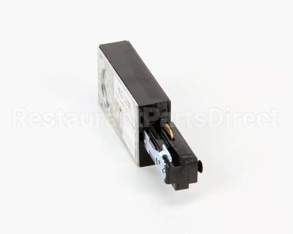 02.19.170.01 Hatco Track Starter 1/2" C0Nduit Blk