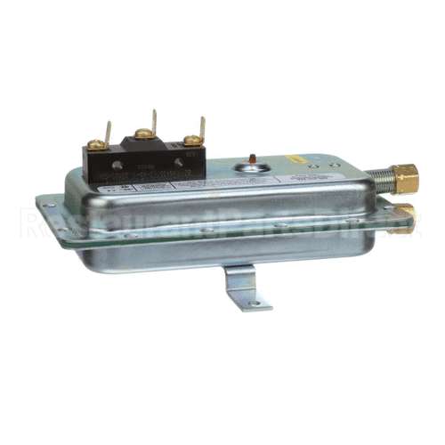 100208398 Lochinvar K,Switch, Pressure,7.05" Wc