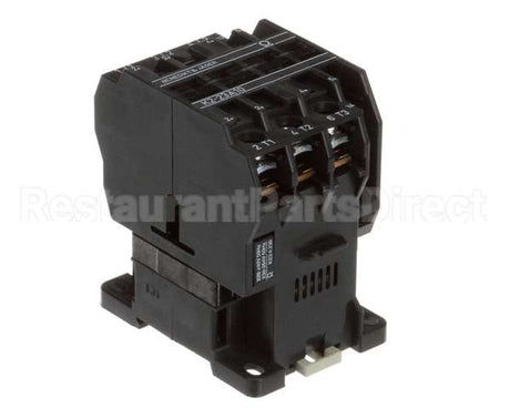 122042 Groen Contactor, Benedict Jaeger