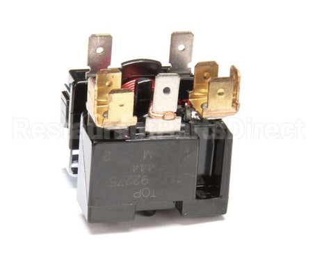 18-1903-64 Scotsman Relay Start