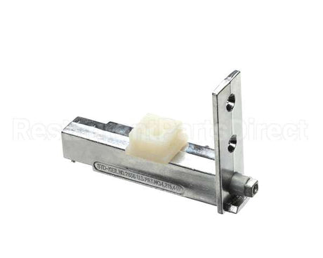 35-01428 Master-Bilt Nylon Pivot, 7/8 Sq. 6502-135