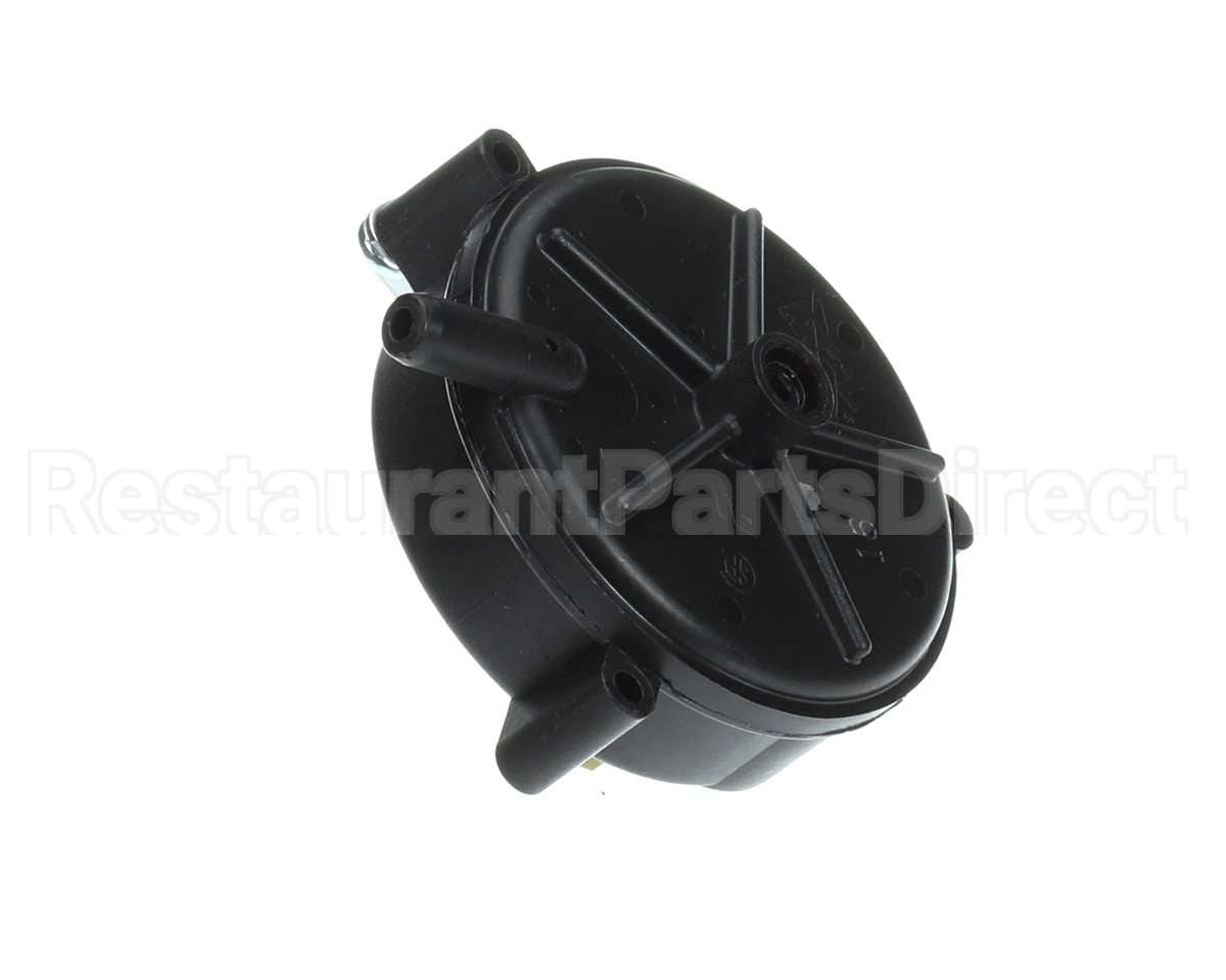 B1370176 Goodman 0.47"Wc Spst Pressure Switch