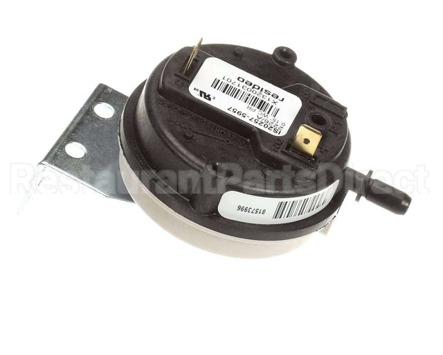 CNT04320 Trane Control; Differential Pressure, .15 In W