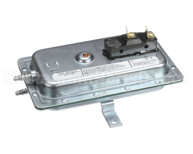P59900 Aaon Pressure Switch